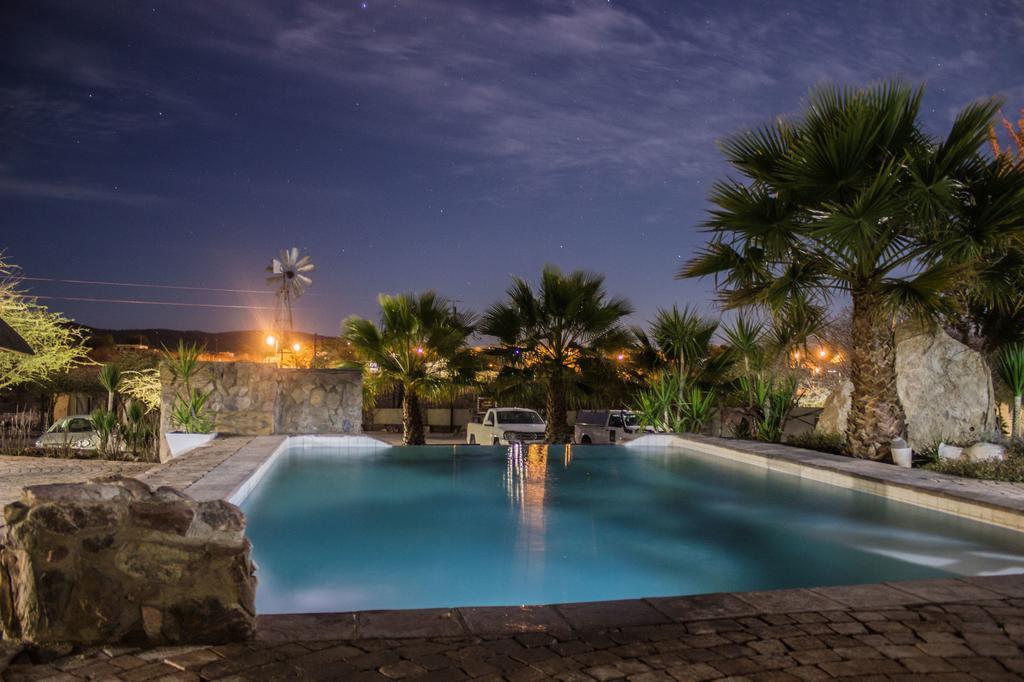 Etotongwe Lodge Оучо Экстерьер фото