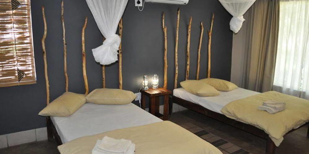 Etotongwe Lodge Оучо Экстерьер фото